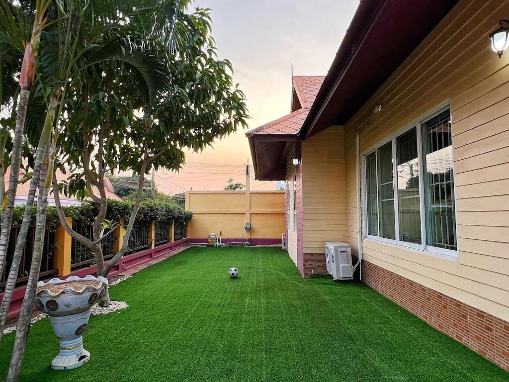 Mantra Pattaya Pool Villa With Jacuzzi In Pattaya-Pet-Friendly Jomtien Beach Esterno foto