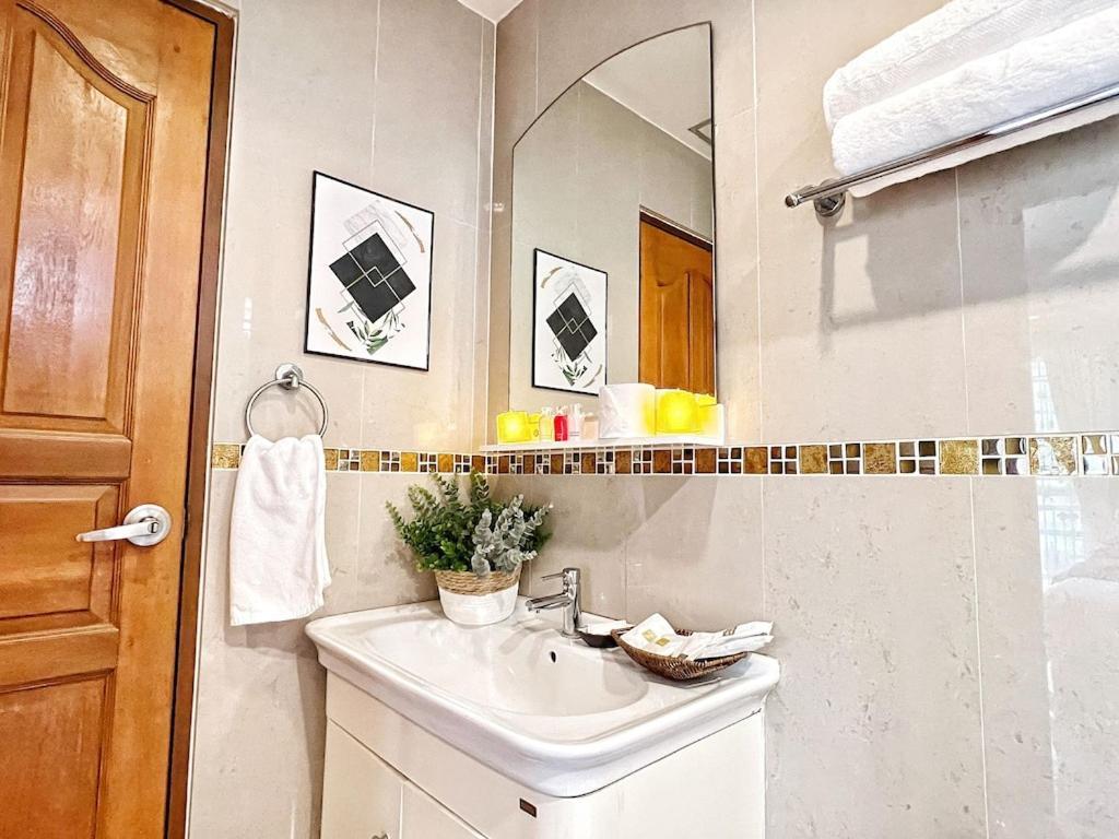 Mantra Pattaya Pool Villa With Jacuzzi In Pattaya-Pet-Friendly Jomtien Beach Esterno foto
